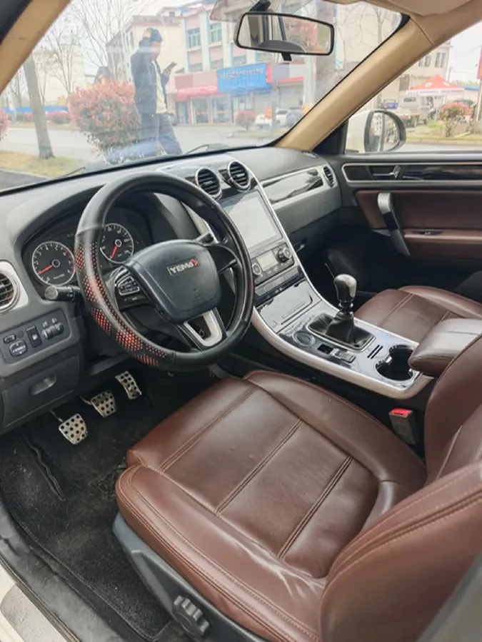 2017 Yema T70 1.5T 156HP L4 5MT,autocango,china used car exporter,china ev exporter,chinese used car exporter,chinese used ev exporter