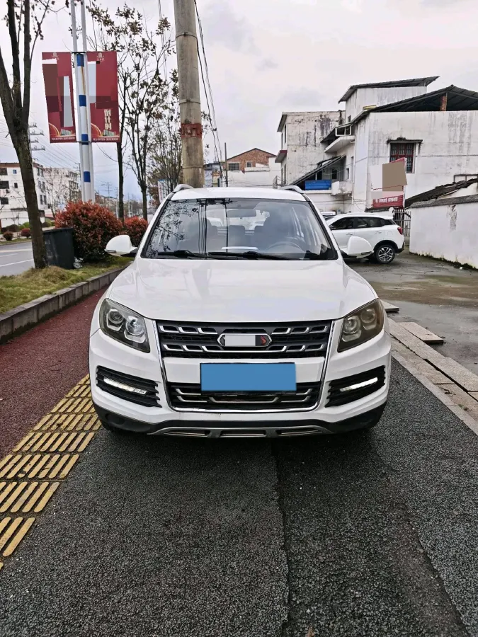 2017 Yema T70 1.5T 156HP L4 5MT,autocango,china used car exporter,china ev exporter,chinese used car exporter,chinese used ev exporter