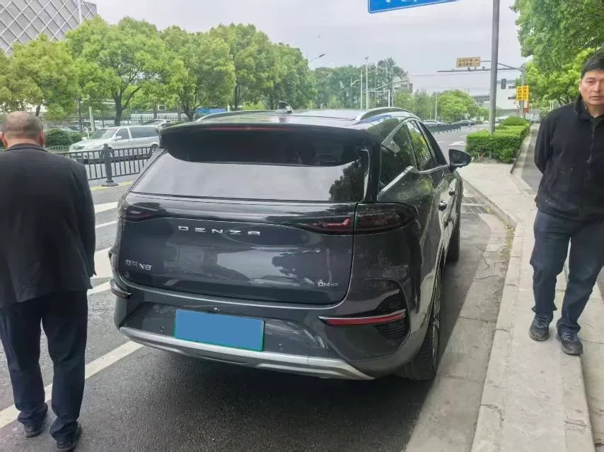 2023 Denza N8 1.5T 139HP L4 E-CVT PHEV 45.8KWH,autocango,china used car exporter,china ev exporter,chinese used car exporter,chinese used ev exporter