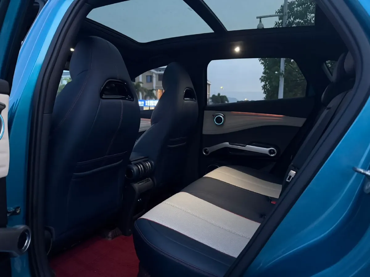 2022 Foton Grand General G7 2.0T 238HP L4 8AT,autocango,china used car exporter,china ev exporter,chinese used car exporter,chinese used ev exporter