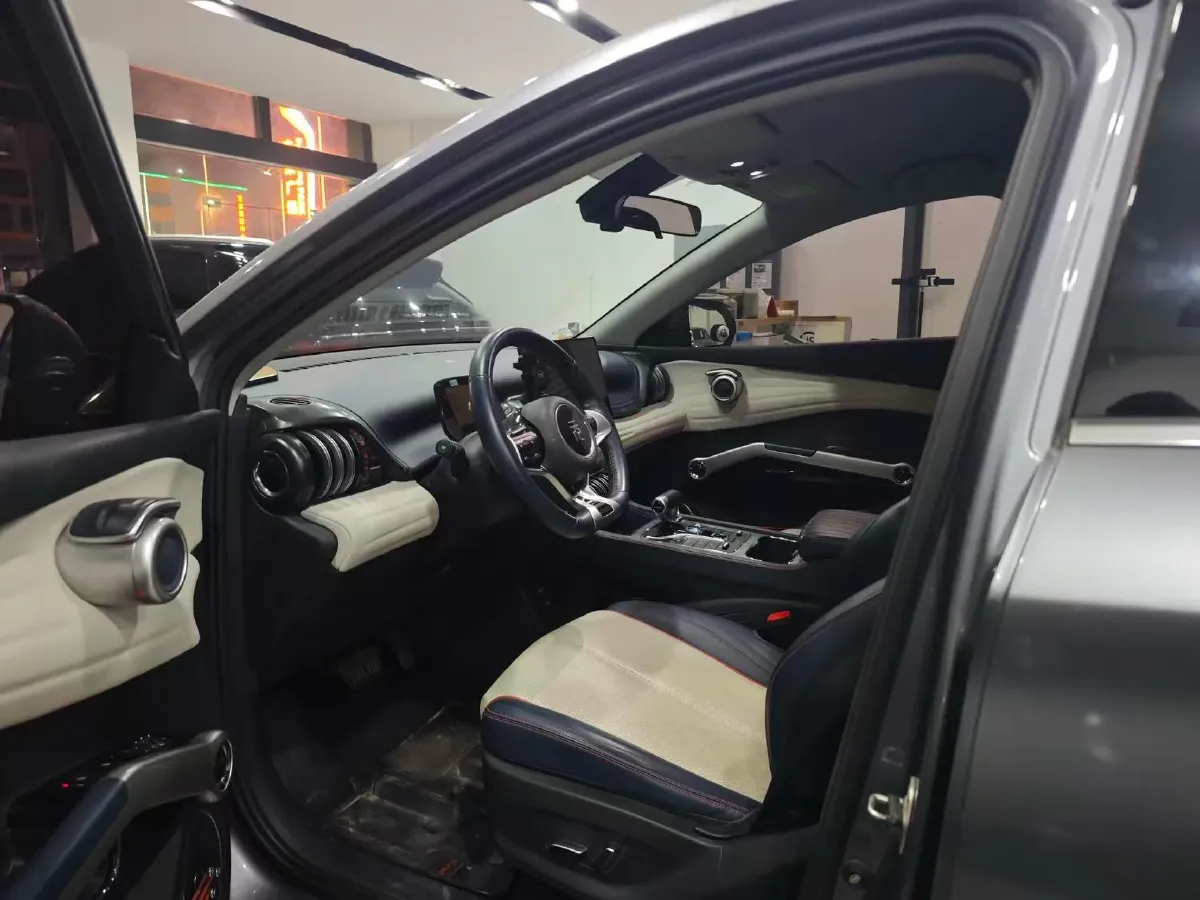 2022 Hycan Z03 BEV 64.23KWH,autocango,china used car exporter,china ev exporter,chinese used car exporter,chinese used ev exporter