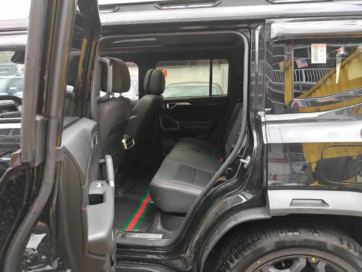 2024 Jetour ShanHai TravellerC-DM 1.5T 156HP L4 3DHT PHEV 43.24KWH,autocango,china used car exporter,china ev exporter,chinese used car exporter,chinese used ev exporter