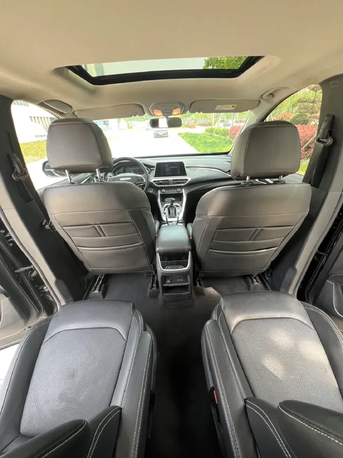 2021 MAXUS G50 1.5T 169HP L4 7DCT,autocango,china used car exporter,china ev exporter,chinese used car exporter,chinese used ev exporter