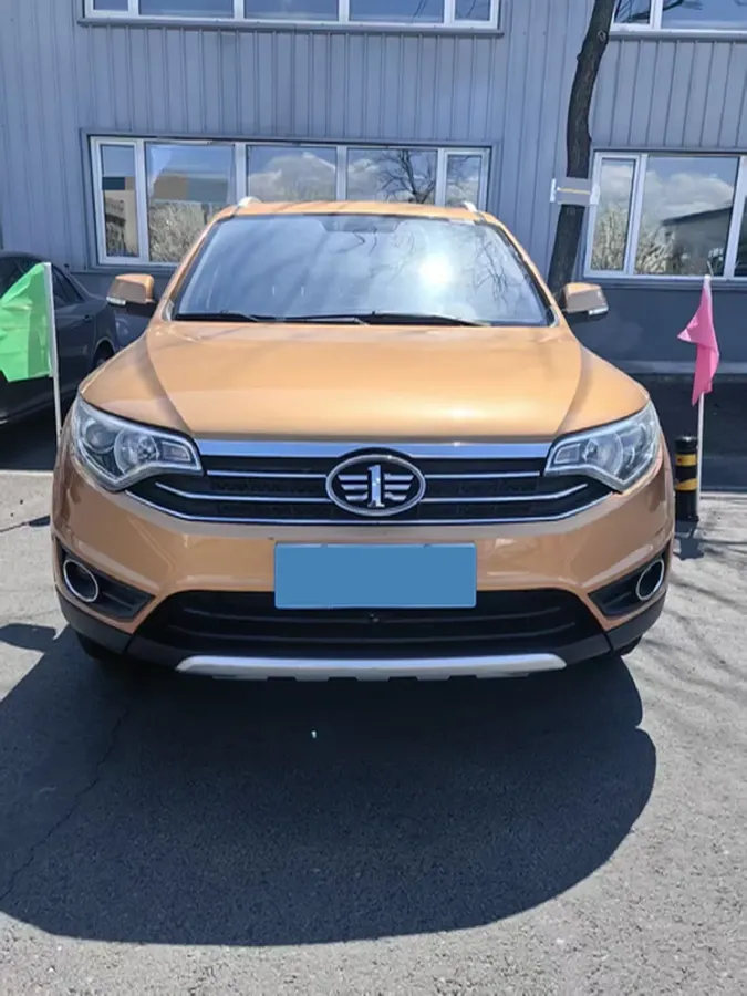 2017 FAW Senia R7 1.6L 116HP L4 6AT,autocango,china used car exporter,china ev exporter,chinese used car exporter,chinese used ev exporter