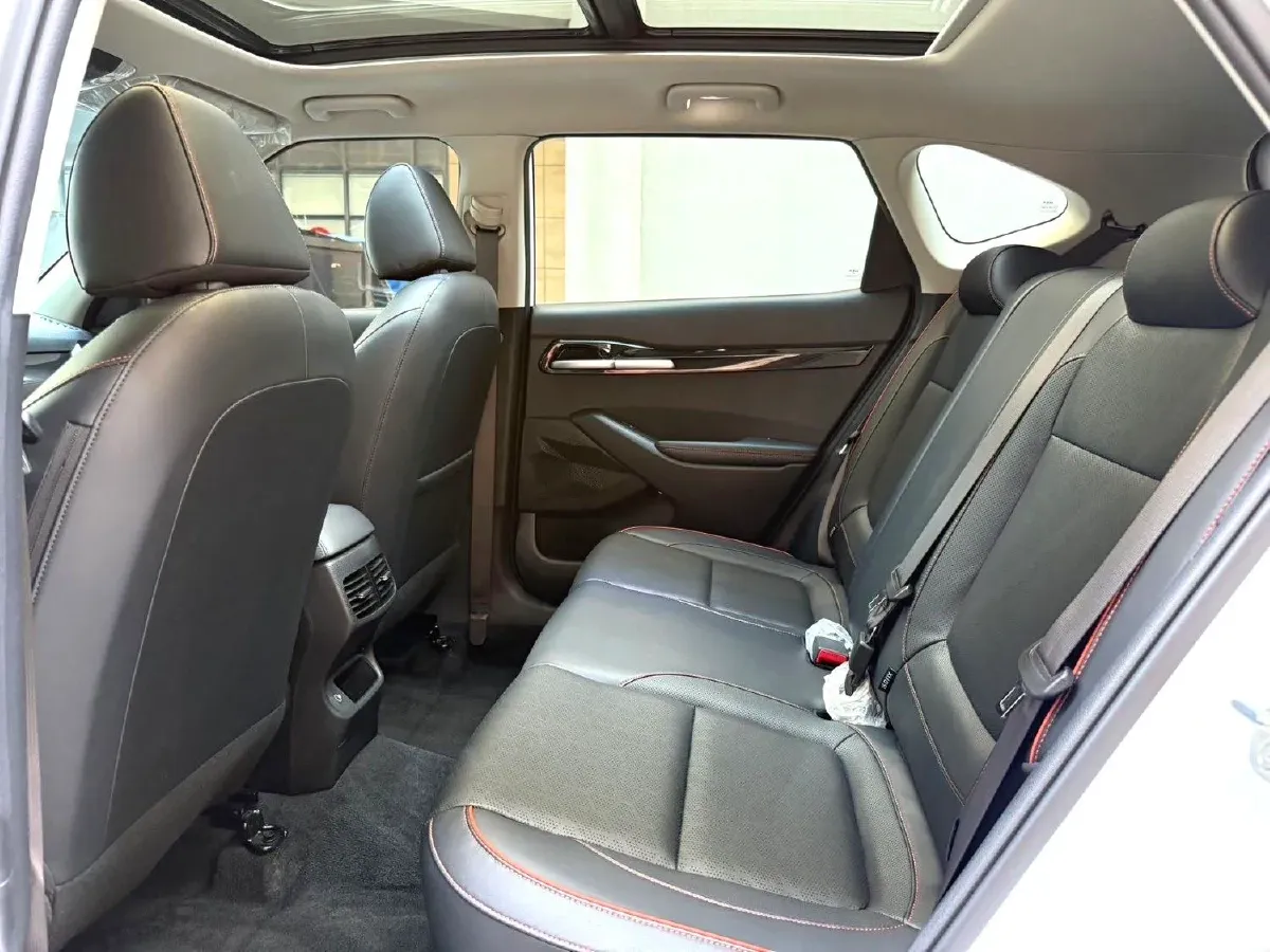 2023 Kia Seltos 1.5L 115HP L4 CVT,autocango,china used car exporter,china ev exporter,chinese used car exporter,chinese used ev exporter