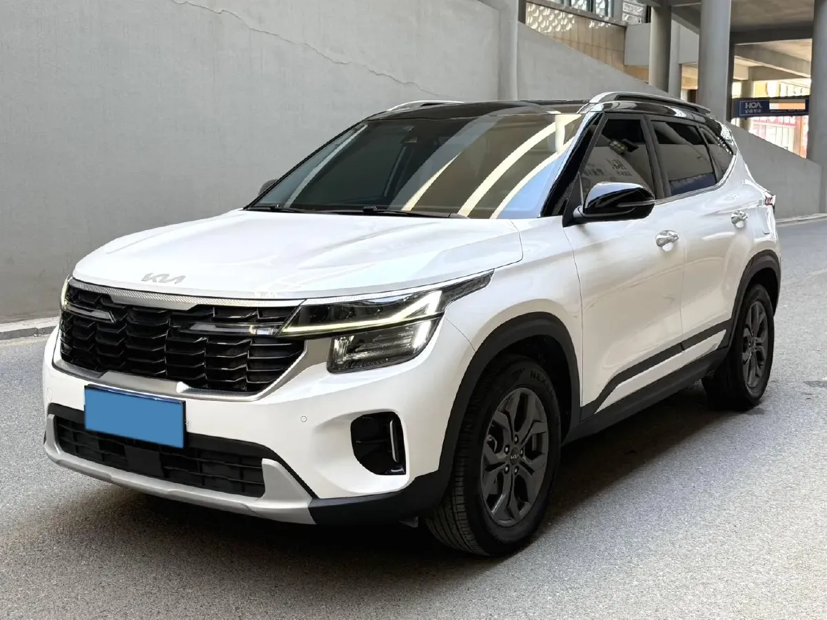2023 Kia Seltos 1.5L 115HP L4 CVT,autocango,china used car exporter,china ev exporter,chinese used car exporter,chinese used ev exporter