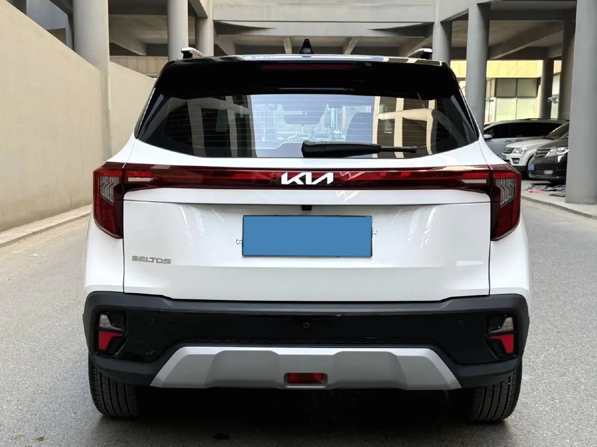 2023 Kia Seltos 1.5L 115HP L4 CVT,autocango,china used car exporter,china ev exporter,chinese used car exporter,chinese used ev exporter