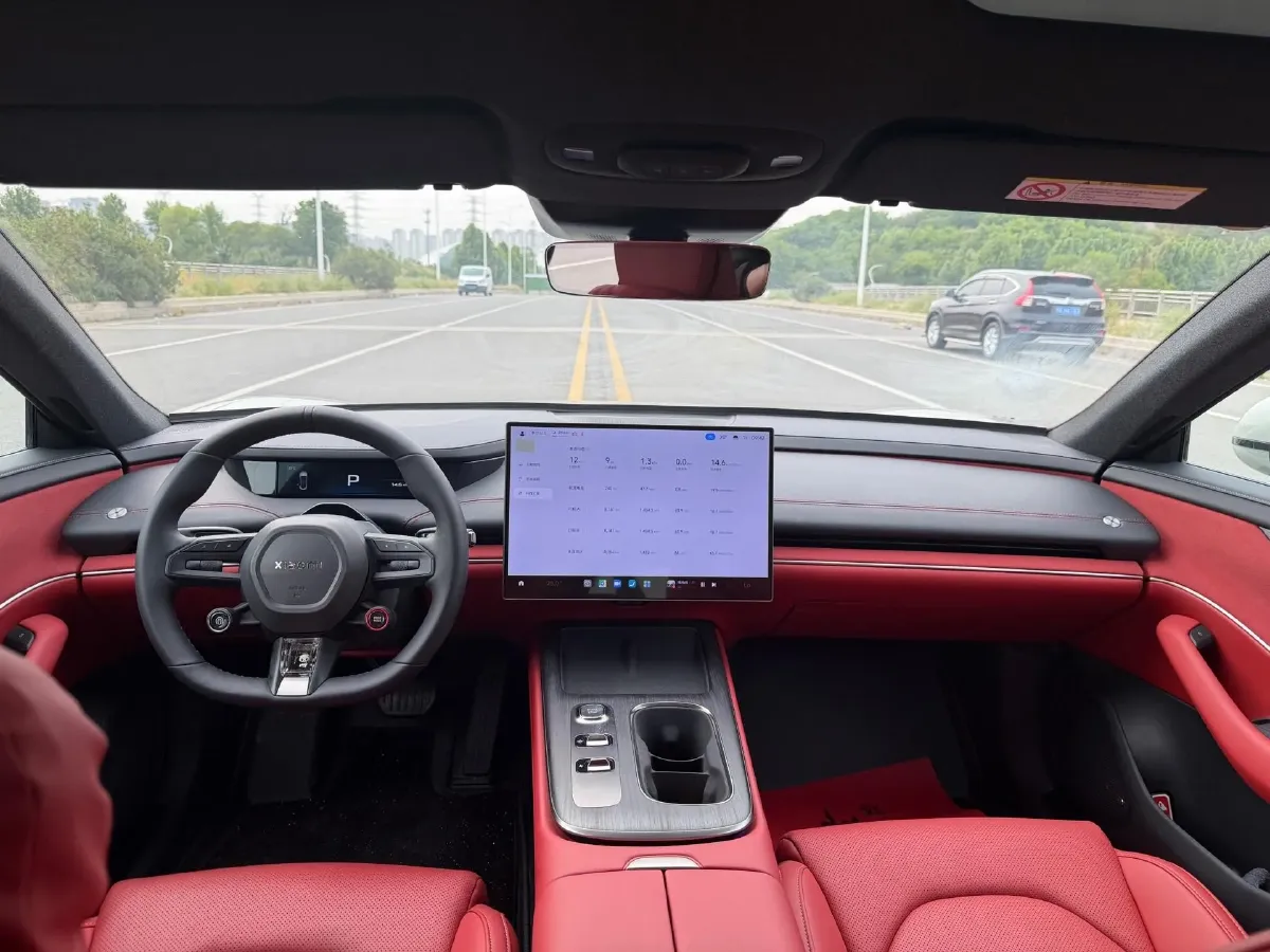 2024 MI SU7 BEV 73.6KWH,autocango,china used car exporter,china ev exporter,chinese used car exporter,chinese used ev exporter