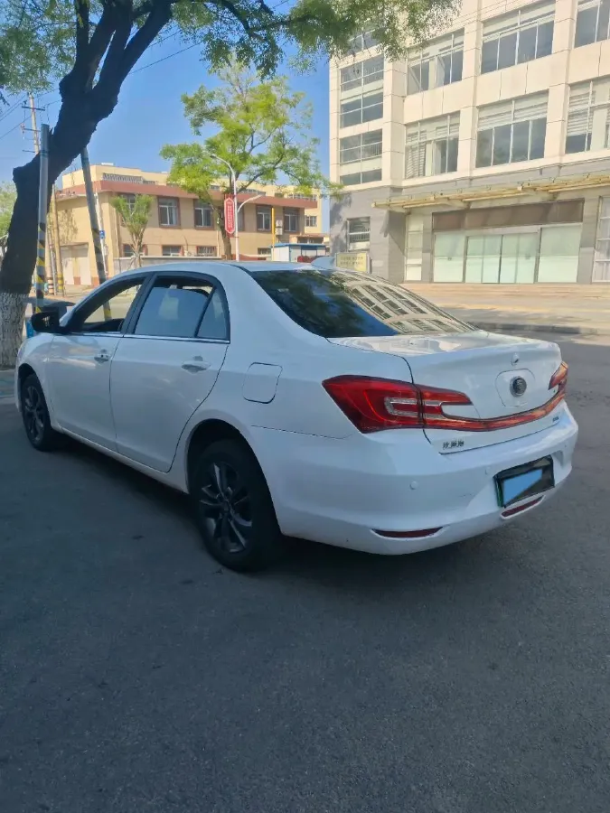 2017 BYD Qin 1.5T 154HP L4 6DCT PHEV 15.2KWH,autocango,china used car exporter,china ev exporter,chinese used car exporter,chinese used ev exporter