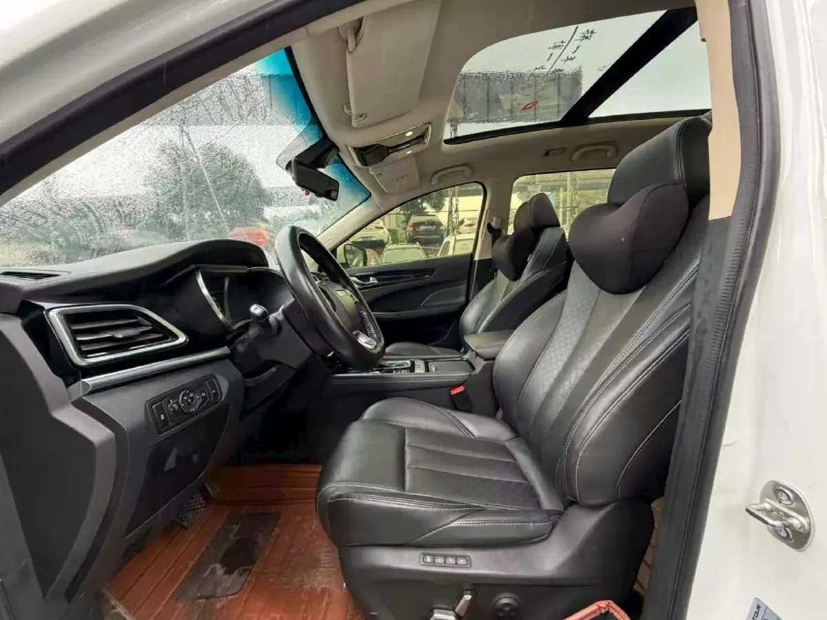 2019 Jetour X90 1.5T 147HP L4 8AT,autocango,china used car exporter,china ev exporter,chinese used car exporter,chinese used ev exporter