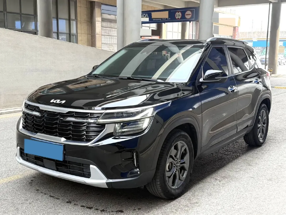 2023 Kia Seltos 1.5L 115HP L4 CVT,autocango,china used car exporter,china ev exporter,chinese used car exporter,chinese used ev exporter
