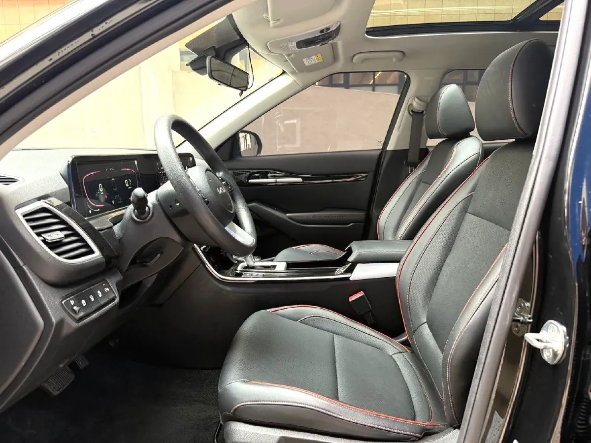 2023 Kia Seltos 1.5L 115HP L4 CVT,autocango,china used car exporter,china ev exporter,chinese used car exporter,chinese used ev exporter