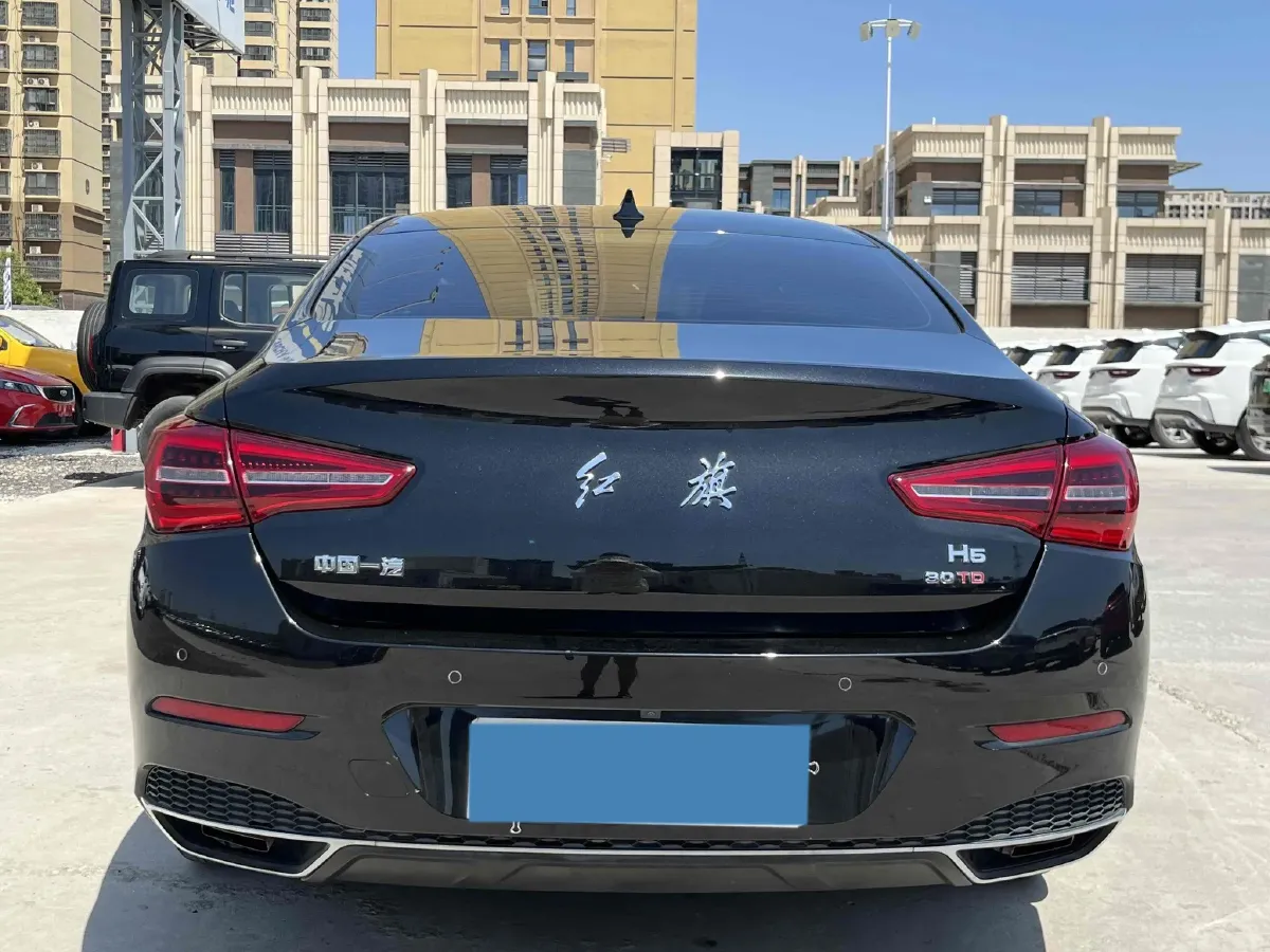 2020 HongQi H5 1.5T 169HP L4 7DCT,autocango,china used car exporter,china ev exporter,chinese used car exporter,chinese used ev exporter