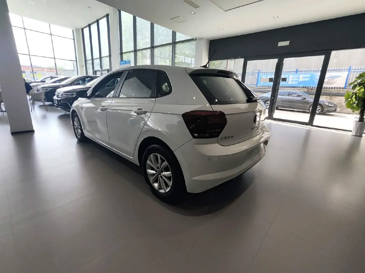 2023 Volkswagen Polo 1.5L 110HP L4 6AT,autocango,china used car exporter,china ev exporter,chinese used car exporter,chinese used ev exporter
