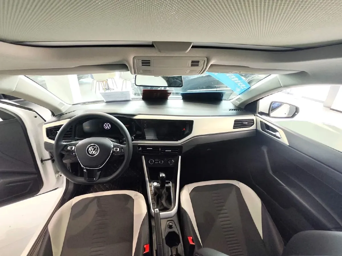 2023 Volkswagen Polo 1.5L 110HP L4 6AT,autocango,china used car exporter,china ev exporter,chinese used car exporter,chinese used ev exporter