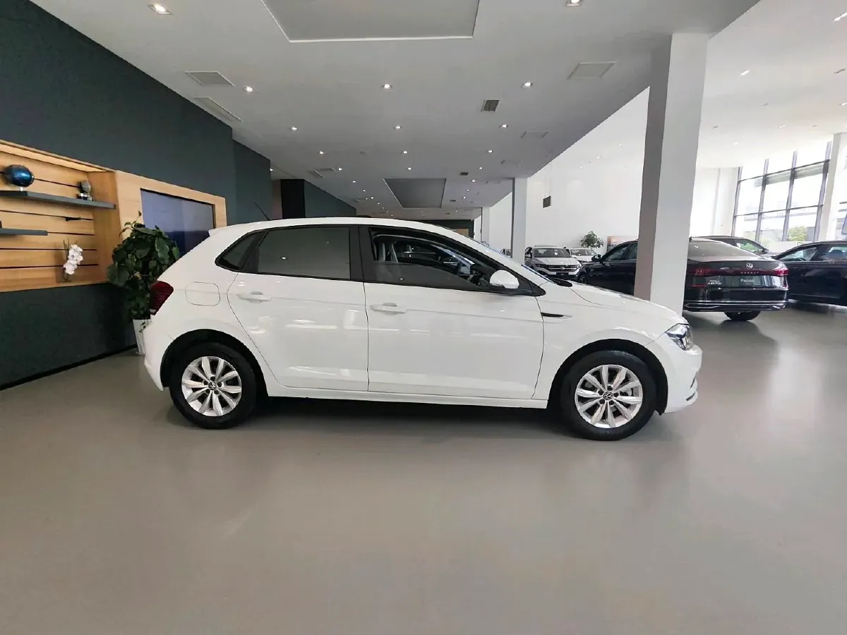 2023 Volkswagen Polo 1.5L 110HP L4 6AT,autocango,china used car exporter,china ev exporter,chinese used car exporter,chinese used ev exporter