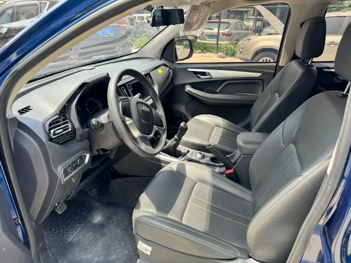 2024 Isuzu RE-MAX Jim 2.8T 120HP L4 5MT,autocango,china used car exporter,china ev exporter,chinese used car exporter,chinese used ev exporter