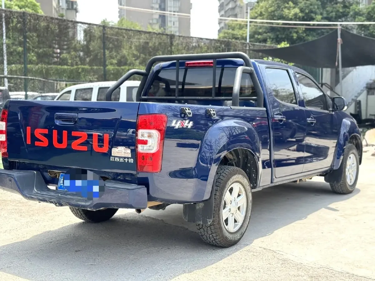 2024 Isuzu RE-MAX Jim 2.8T 120HP L4 5MT,autocango,china used car exporter,china ev exporter,chinese used car exporter,chinese used ev exporter