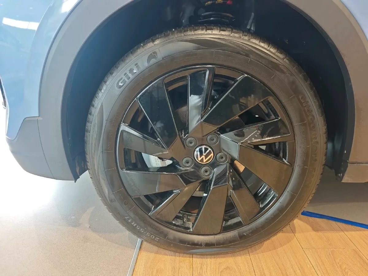 2025 Volkswagen Tharu 1.5T 160HP L4 7DCT,autocango,china used car exporter,china ev exporter,chinese used car exporter,chinese used ev exporter