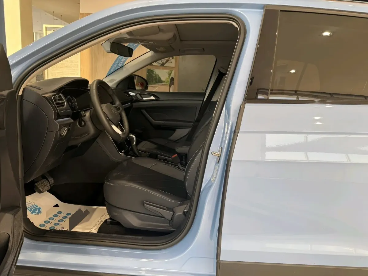 2025 Volkswagen Tharu 1.5T 160HP L4 7DCT,autocango,china used car exporter,china ev exporter,chinese used car exporter,chinese used ev exporter