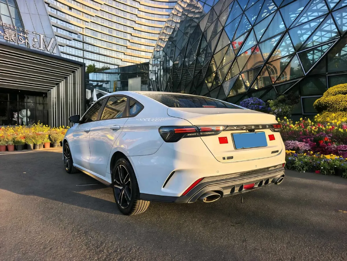 2022 Geely Binray 1.5T 181HP L4 7DCT,autocango,china used car exporter,china ev exporter,chinese used car exporter,chinese used ev exporter