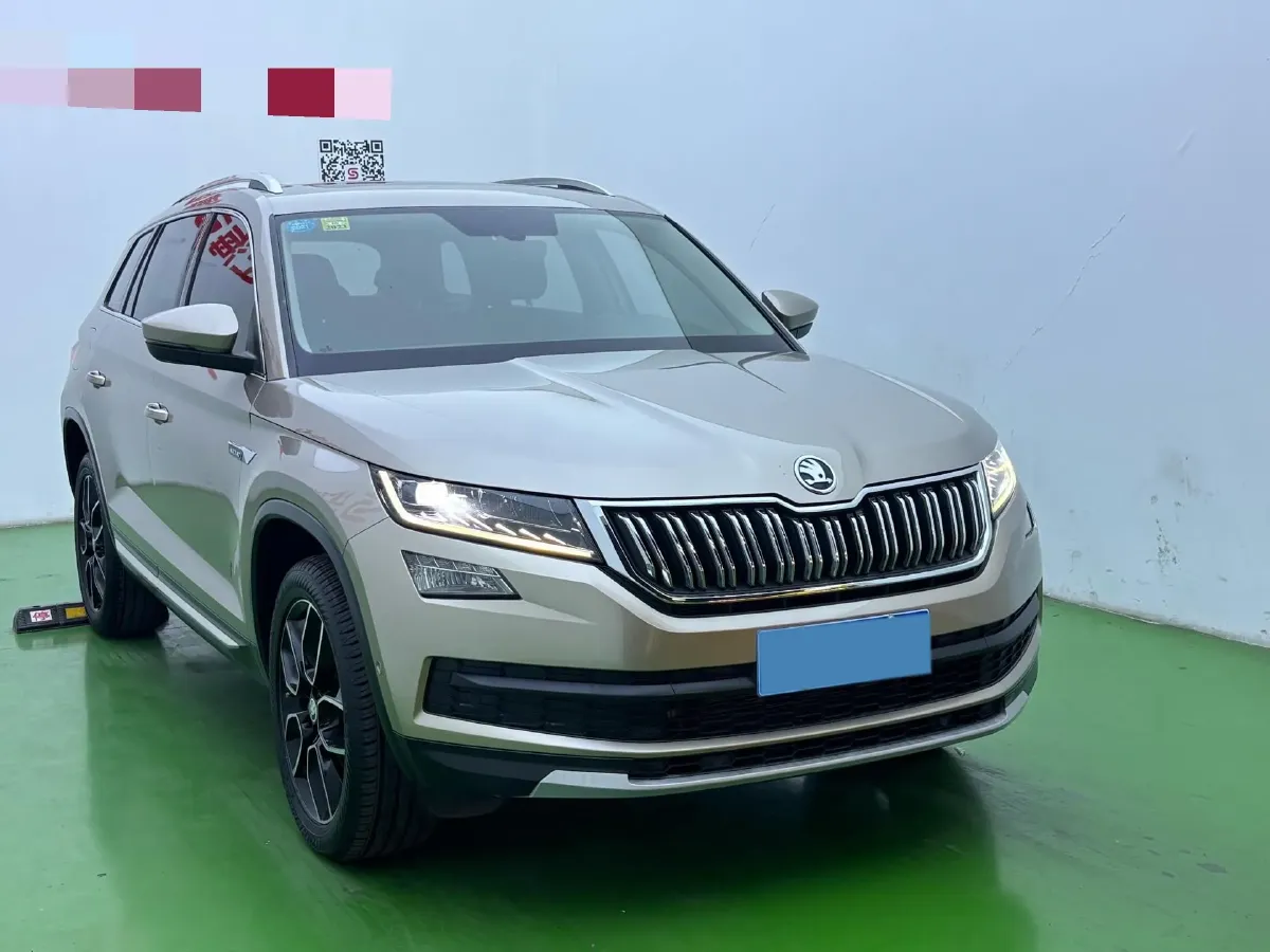 2018 Skoda Kodiak 2.0T 186HP L4 7DCT,autocango,china used car exporter,china ev exporter,chinese used car exporter,chinese used ev exporter