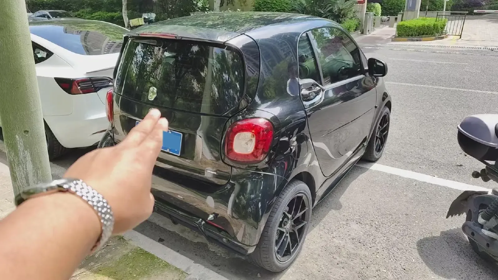 2019 Smart smart fortwo 0.9T 90HP L3 6DCT,autocango,china used car exporter,china ev exporter,chinese used car exporter,chinese used ev exporter
