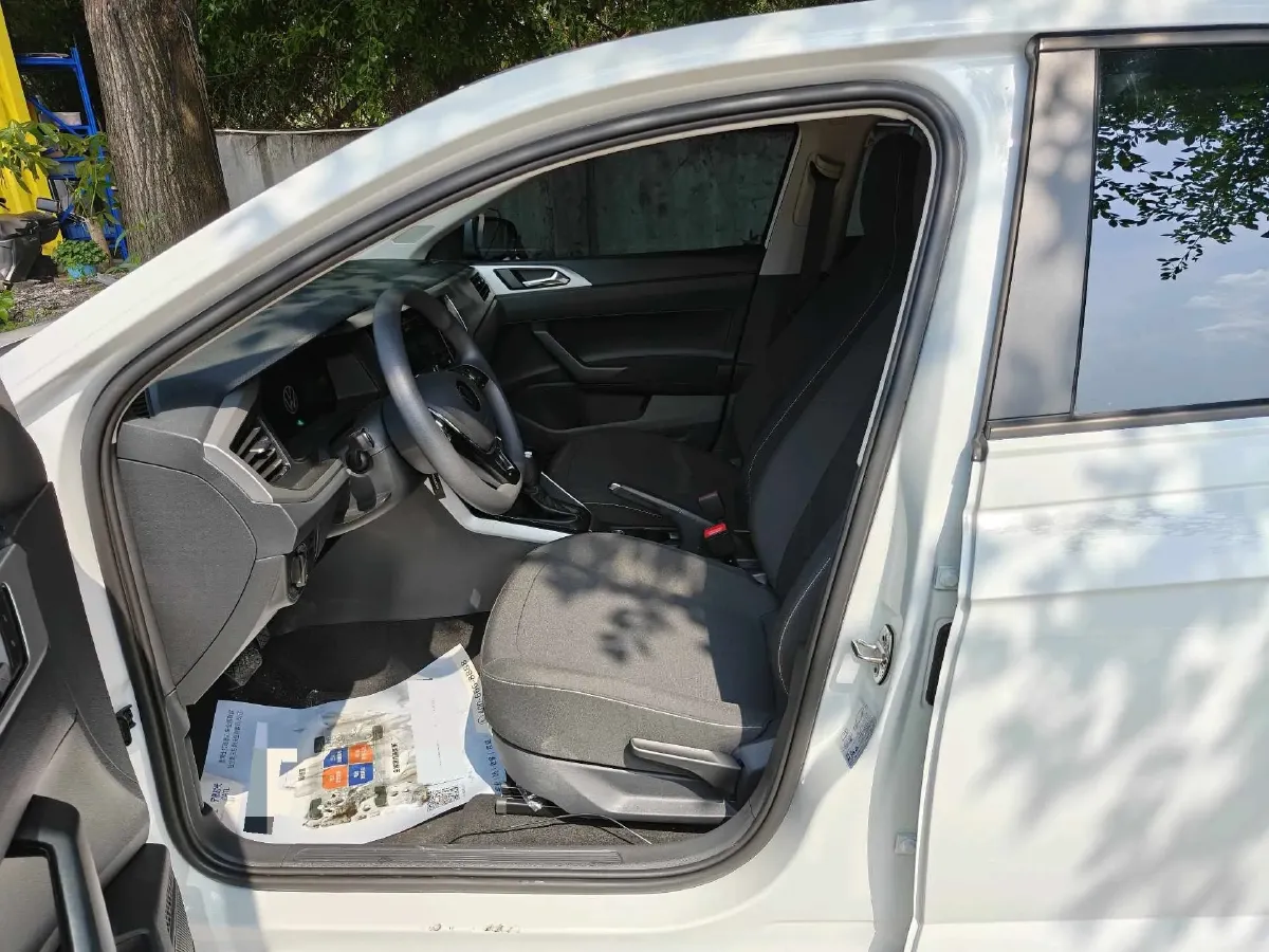 2023 Volkswagen Polo 1.5L 110HP L4 6AT,autocango,china used car exporter,china ev exporter,chinese used car exporter,chinese used ev exporter