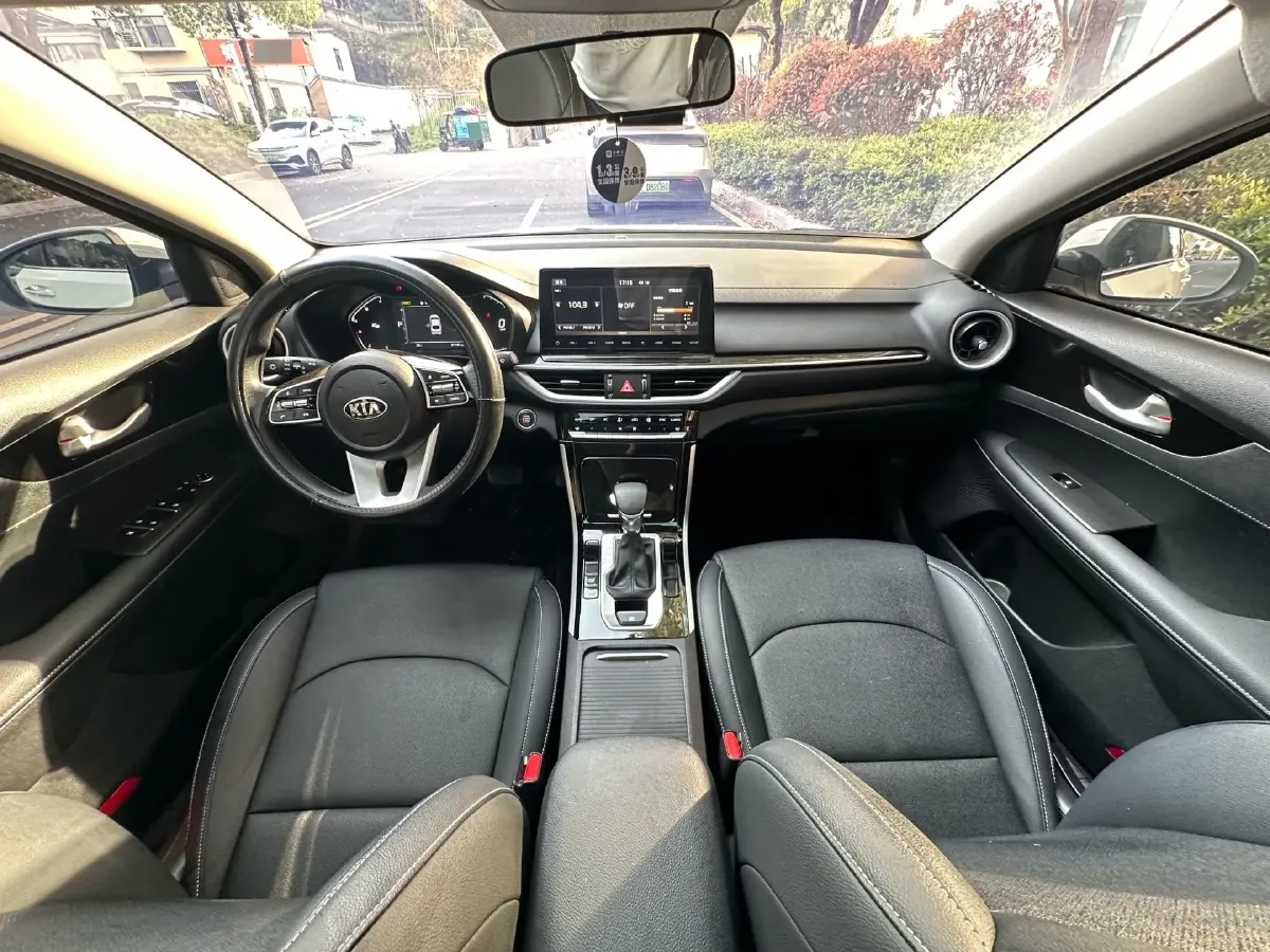 2021 Kia K3 1.5L 115HP L4 CVT,autocango,china used car exporter,china ev exporter,chinese used car exporter,chinese used ev exporter