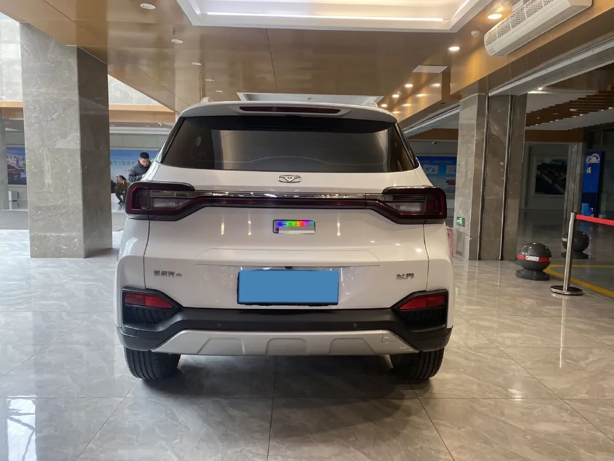 2021 KaiYi XuanJie 1.5L 116HP L4 5MT,autocango,china used car exporter,china ev exporter,chinese used car exporter,chinese used ev exporter