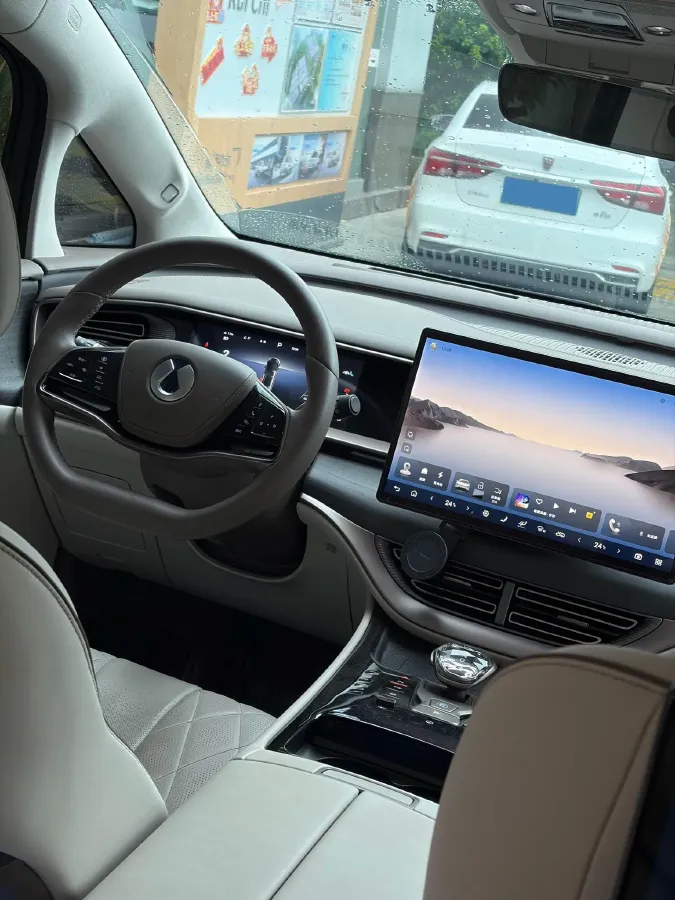 2022 Honda Odyssey 2.0L 146HP L4 E-CVT Hybrid,autocango,china used car exporter,china ev exporter,chinese used car exporter,chinese used ev exporter