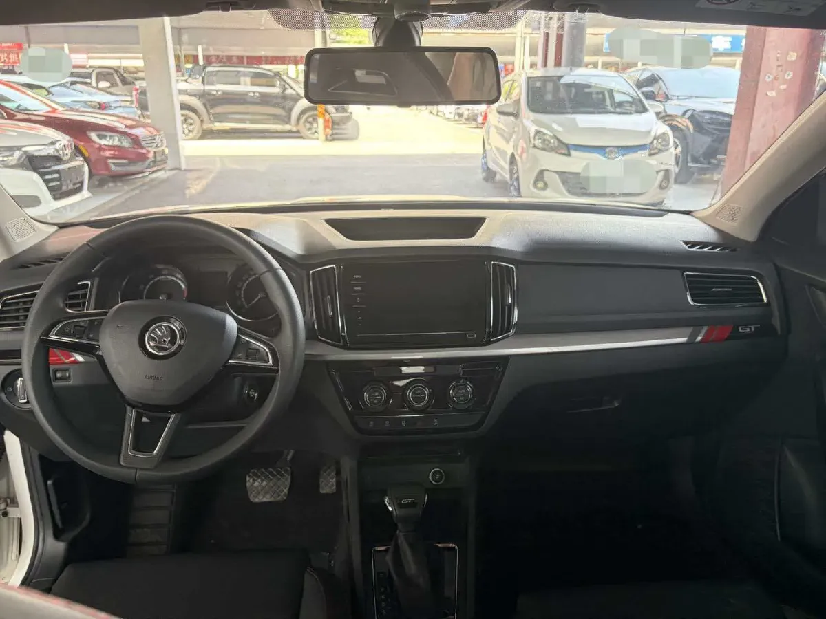 2021 Skoda Kamiq 1.2T 116HP L4 7DCT,autocango,china used car exporter,china ev exporter,chinese used car exporter,chinese used ev exporter