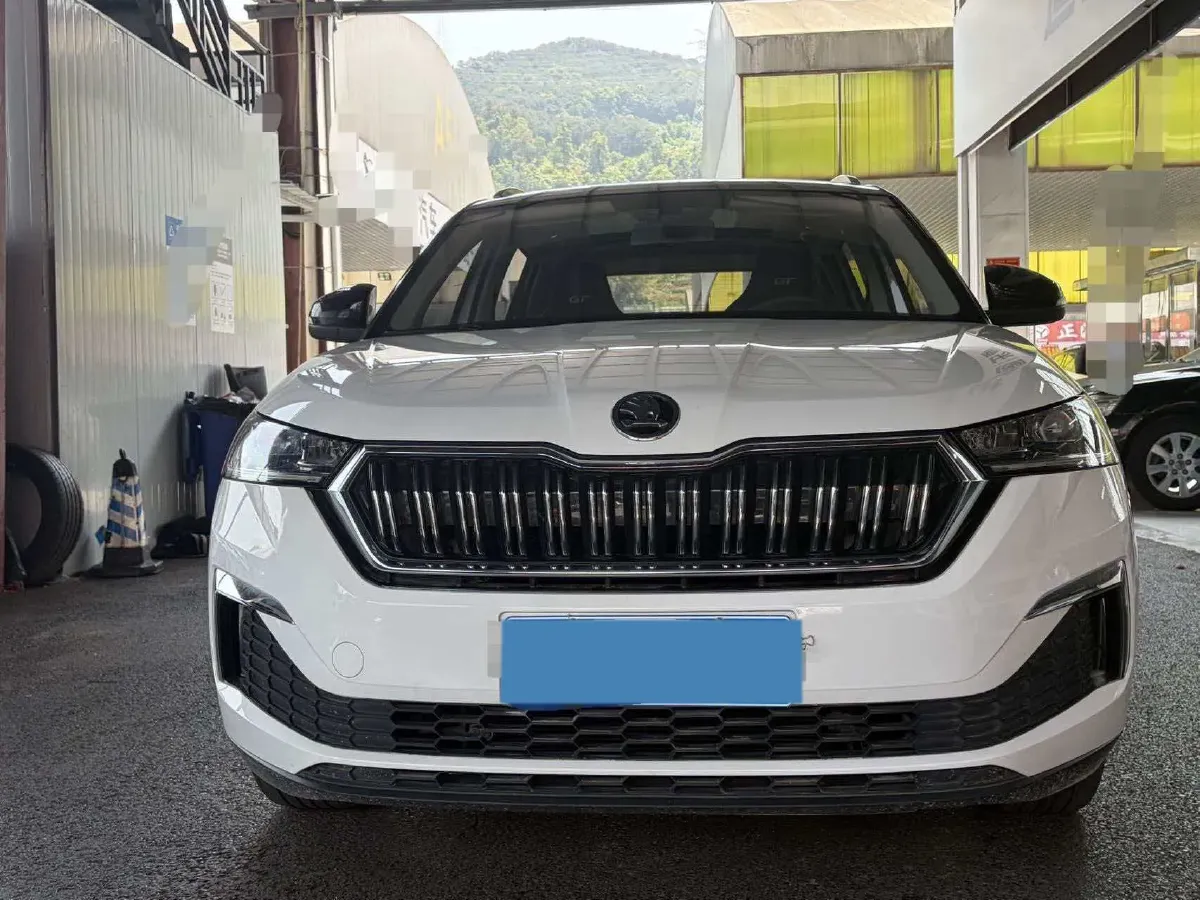 2021 Skoda Kamiq 1.2T 116HP L4 7DCT,autocango,china used car exporter,china ev exporter,chinese used car exporter,chinese used ev exporter