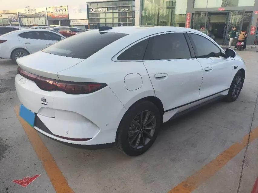 2025 BYD QinL BEV,autocango,china used car exporter,china ev exporter,chinese used car exporter,chinese used ev exporter