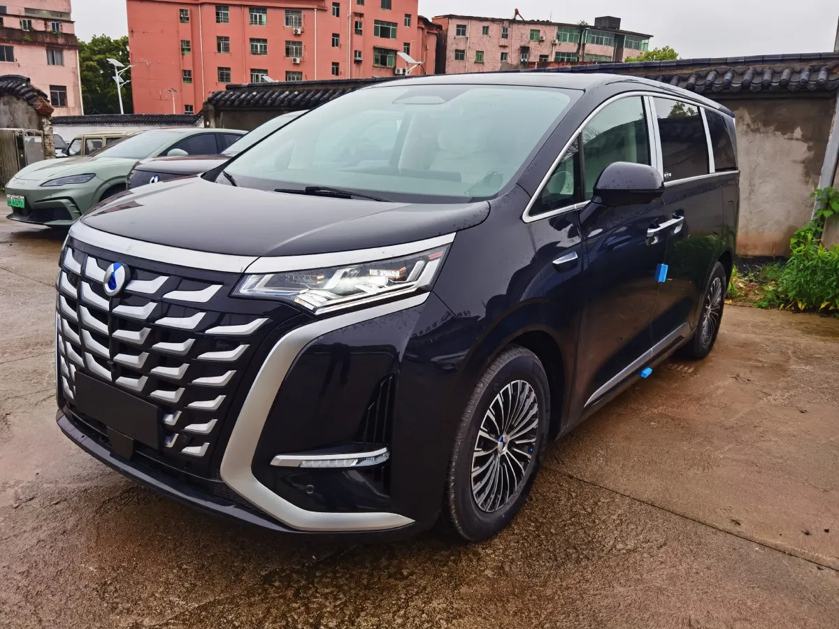 2025 Denza D9 1.5T 156HP L4 E-CVT PHEV,autocango,china used car exporter,china ev exporter,chinese used car exporter,chinese used ev exporter