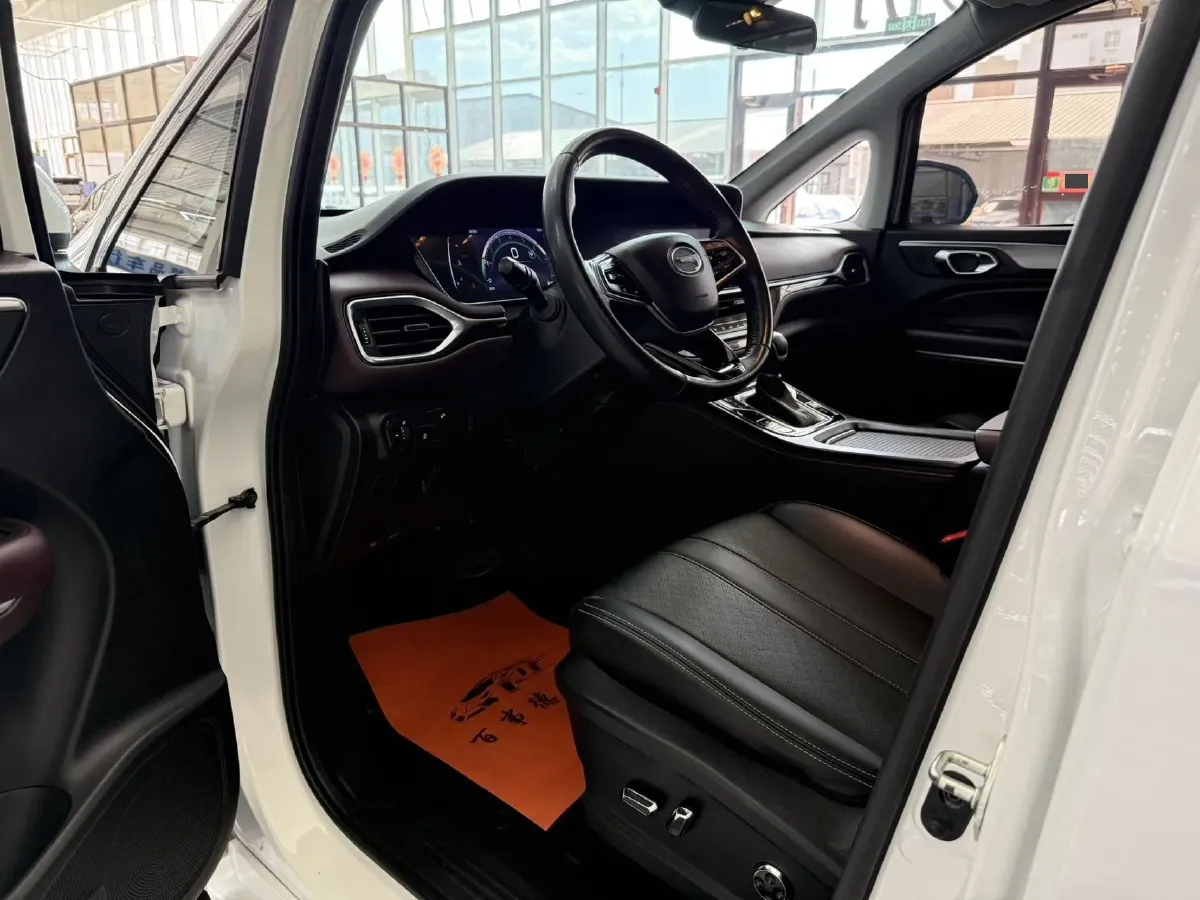 2021 GAC Trumpchi M6 1.5T 169HP L4 7DCT,autocango,china used car exporter,china ev exporter,chinese used car exporter,chinese used ev exporter