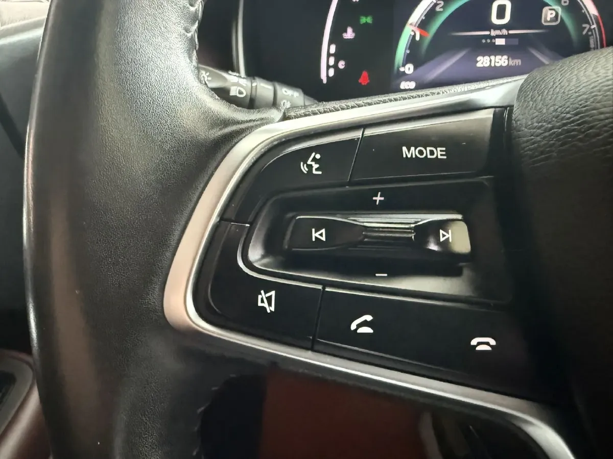 2021 GAC Trumpchi M6 1.5T 169HP L4 7DCT,autocango,china used car exporter,china ev exporter,chinese used car exporter,chinese used ev exporter