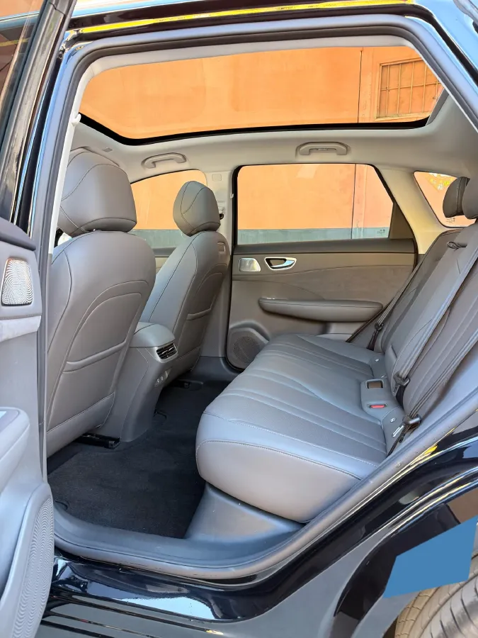 2025 HIMA Shangjie H5 REEV 98HP REEV,autocango,china used car exporter,china ev exporter,chinese used car exporter,chinese used ev exporter