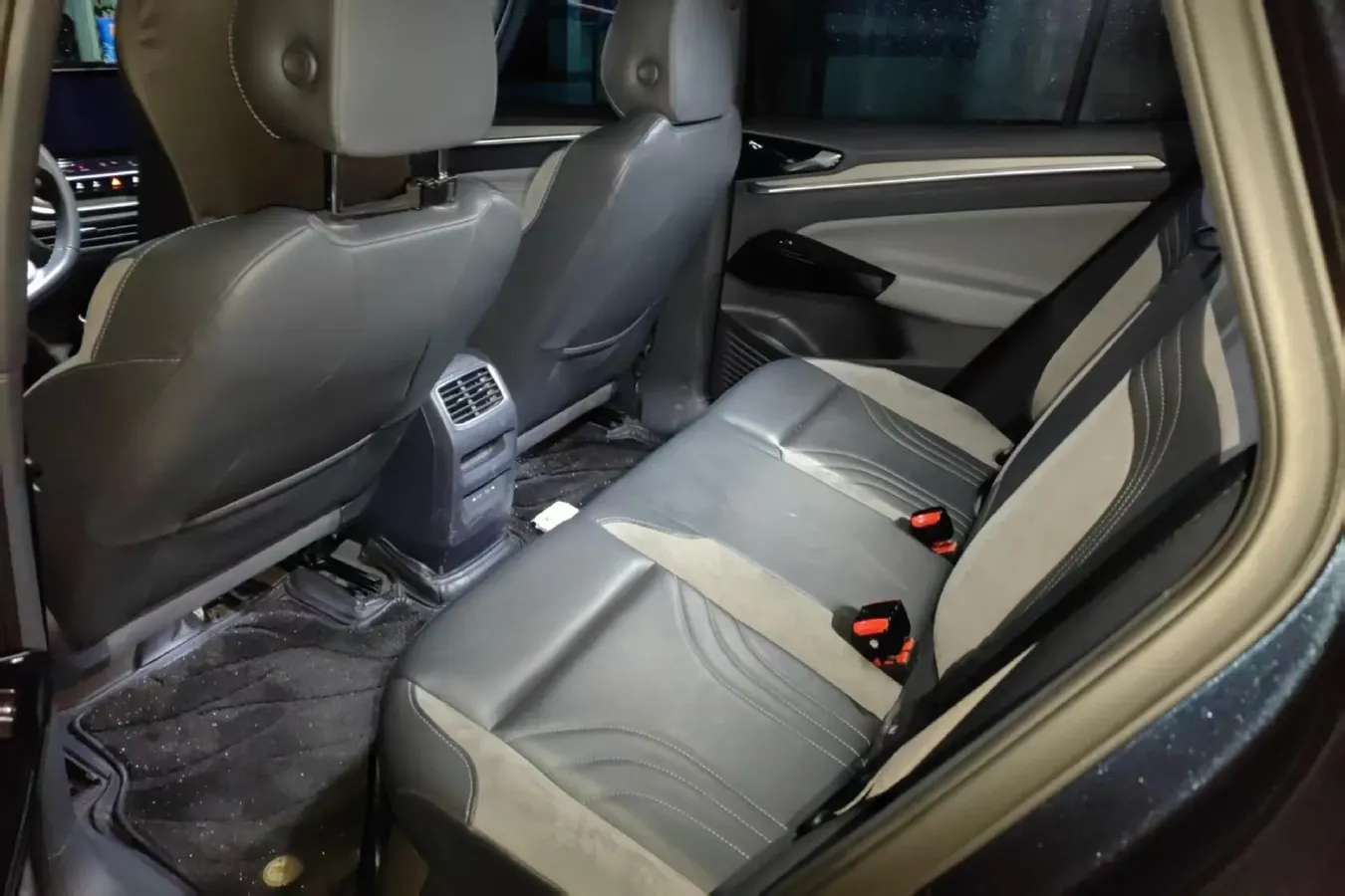 2022 Neta S Range Extended 231HP REEV 43.51KWH,autocango,china used car exporter,china ev exporter,chinese used car exporter,chinese used ev exporter