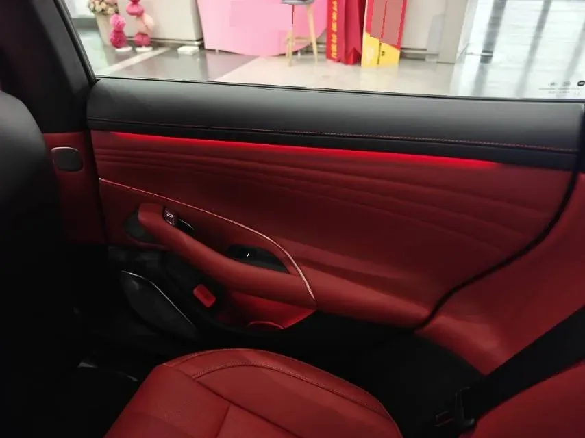 2026 Avatr 07 1.5T 156HP L4 REEV,autocango,china used car exporter,china ev exporter,chinese used car exporter,chinese used ev exporter