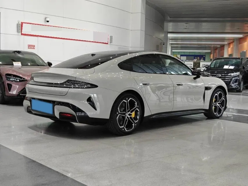 2026 Avatr 07 1.5T 156HP L4 REEV,autocango,china used car exporter,china ev exporter,chinese used car exporter,chinese used ev exporter