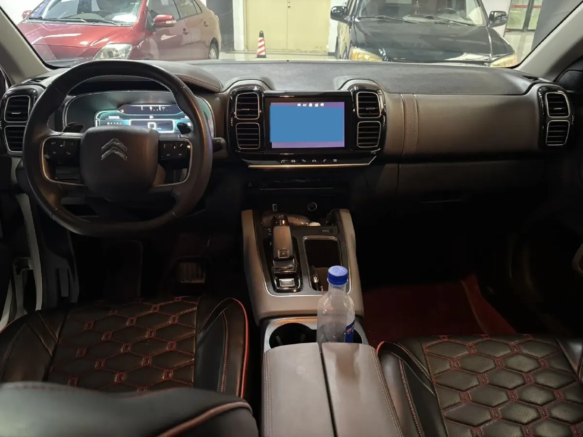 2019 Citroen C5 Aircross 1.6T 167HP L4 6AT,autocango,china used car exporter,china ev exporter,chinese used car exporter,chinese used ev exporter