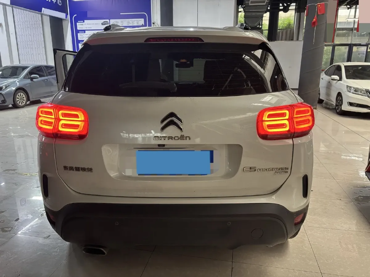2019 Citroen C5 Aircross 1.6T 167HP L4 6AT,autocango,china used car exporter,china ev exporter,chinese used car exporter,chinese used ev exporter