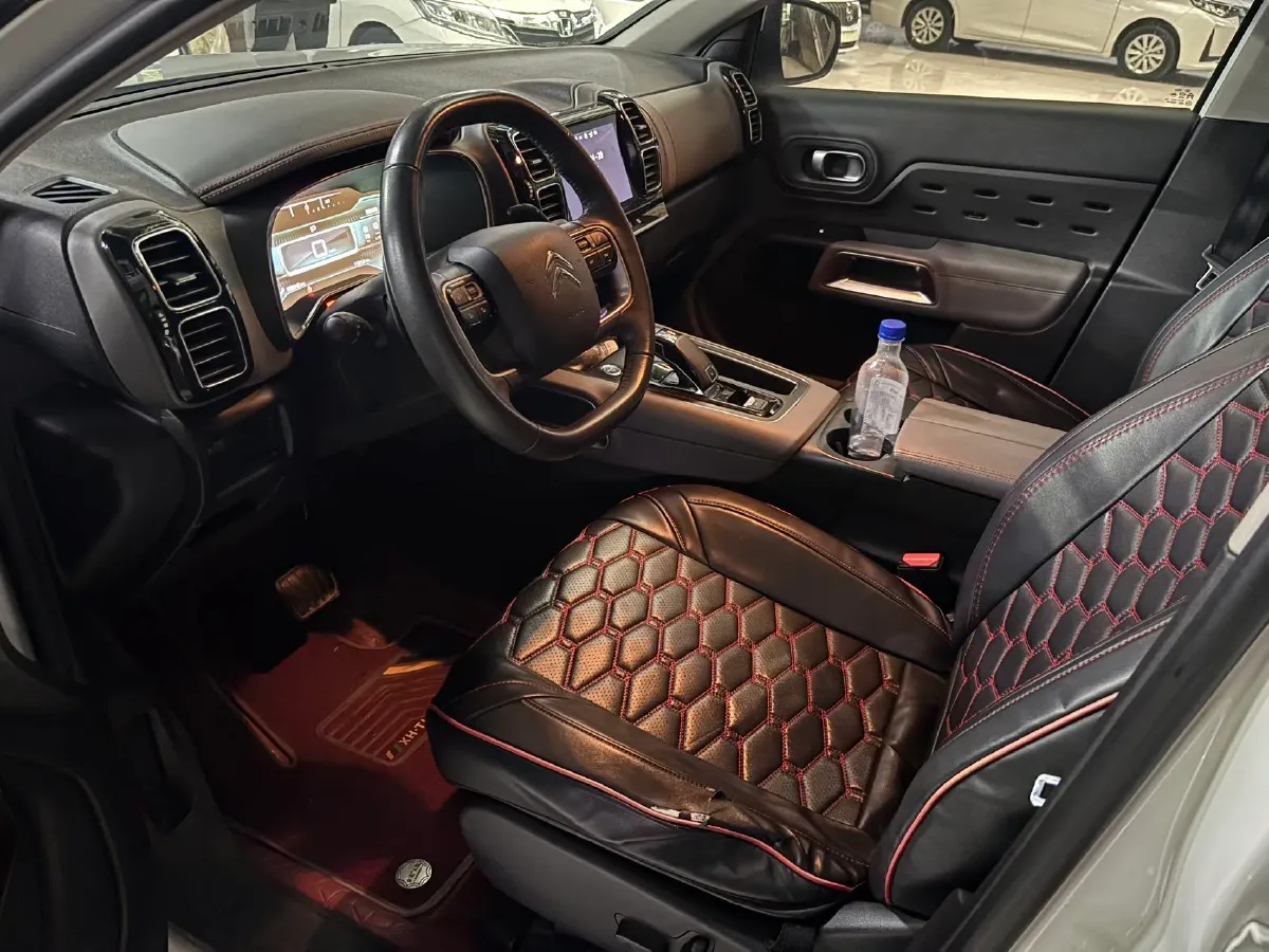 2019 Citroen C5 Aircross 1.6T 167HP L4 6AT,autocango,china used car exporter,china ev exporter,chinese used car exporter,chinese used ev exporter