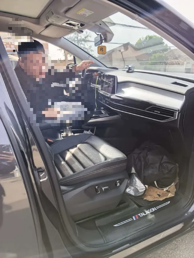 2021 Volkswagen Talagon 2.0T 220HP L4 7DCT,autocango,china used car exporter,china ev exporter,chinese used car exporter,chinese used ev exporter