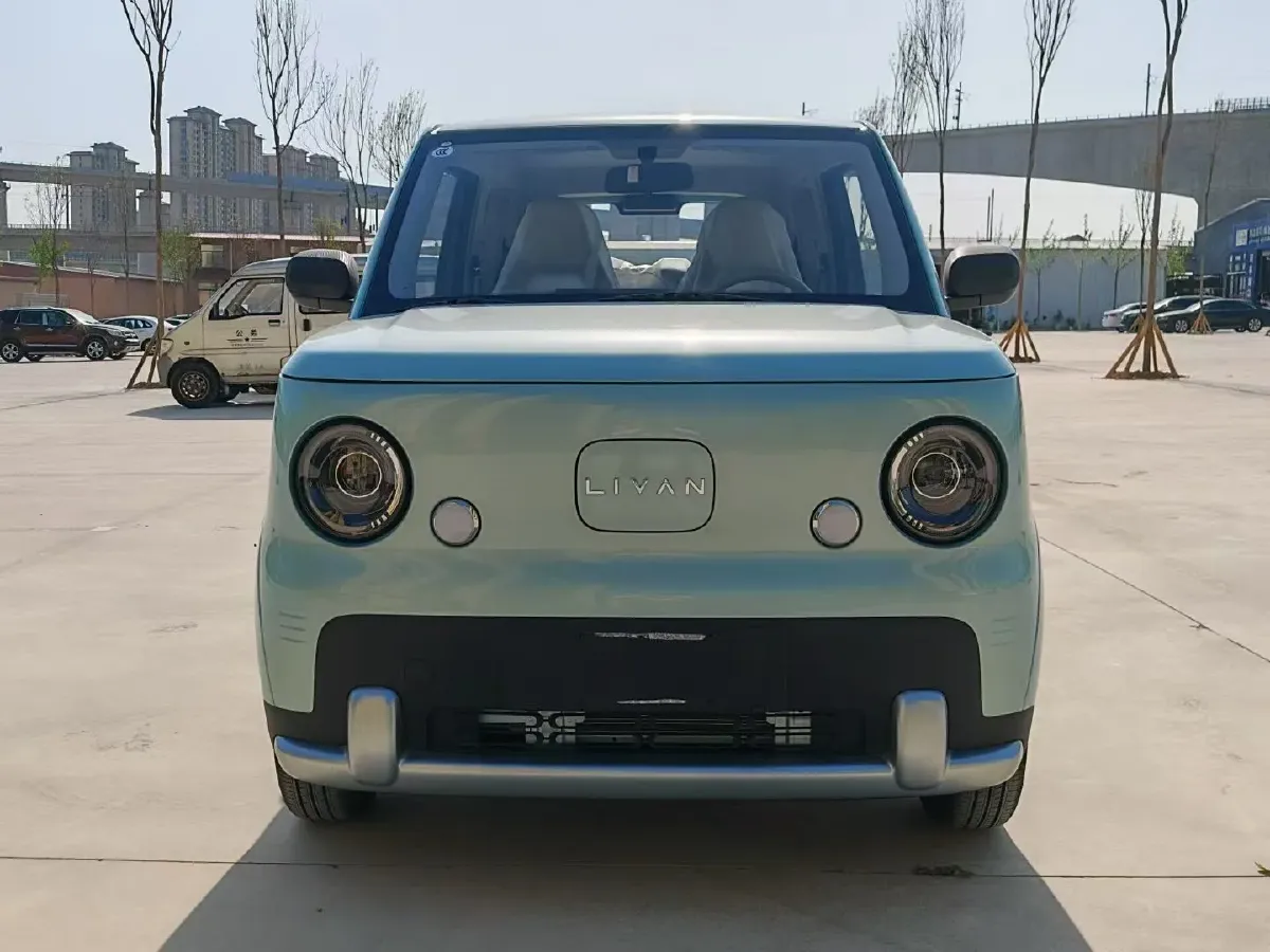 2025 Geely Lanqiqiu BEV,autocango,china used car exporter,china ev exporter,chinese used car exporter,chinese used ev exporter