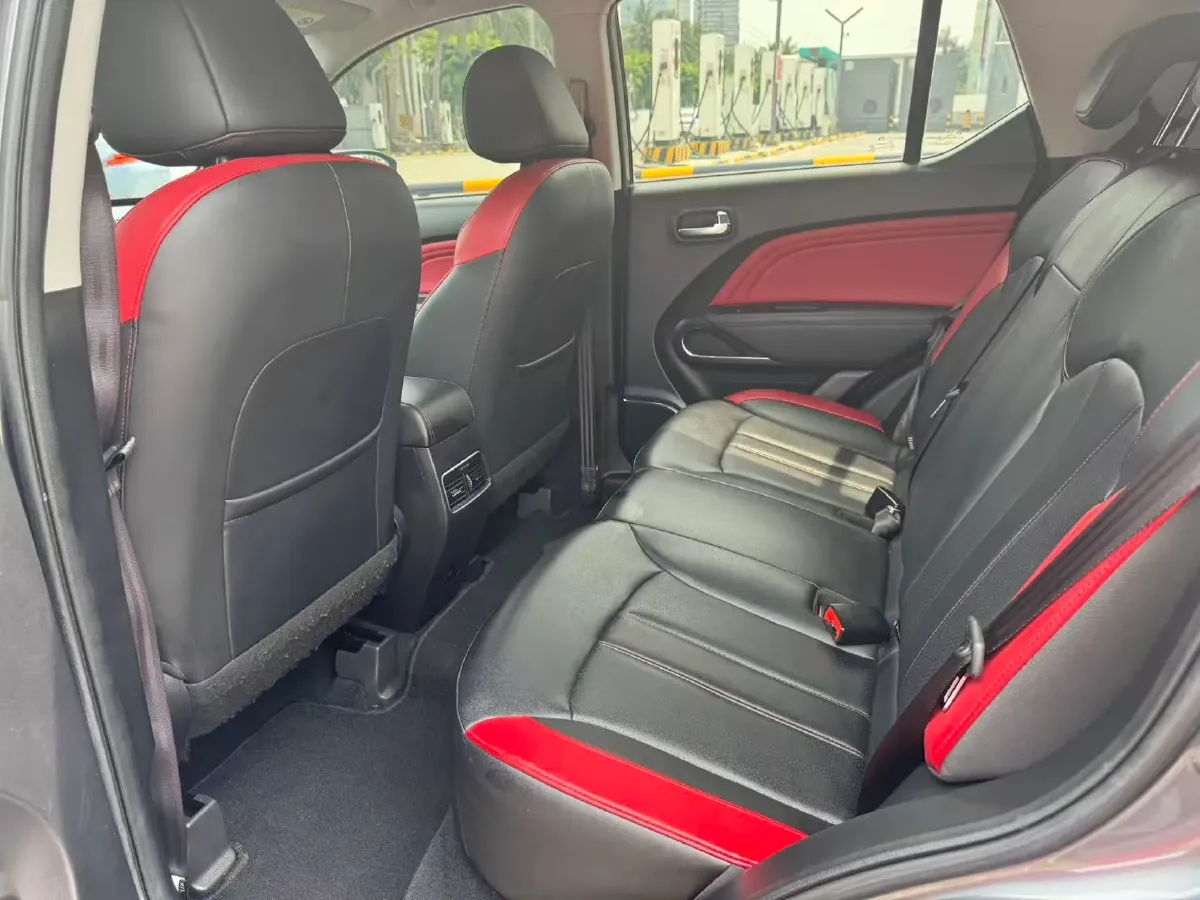 2021 GAC Trumpchi GS3 1.5T 169HP L4 6AT,autocango,china used car exporter,china ev exporter,chinese used car exporter,chinese used ev exporter