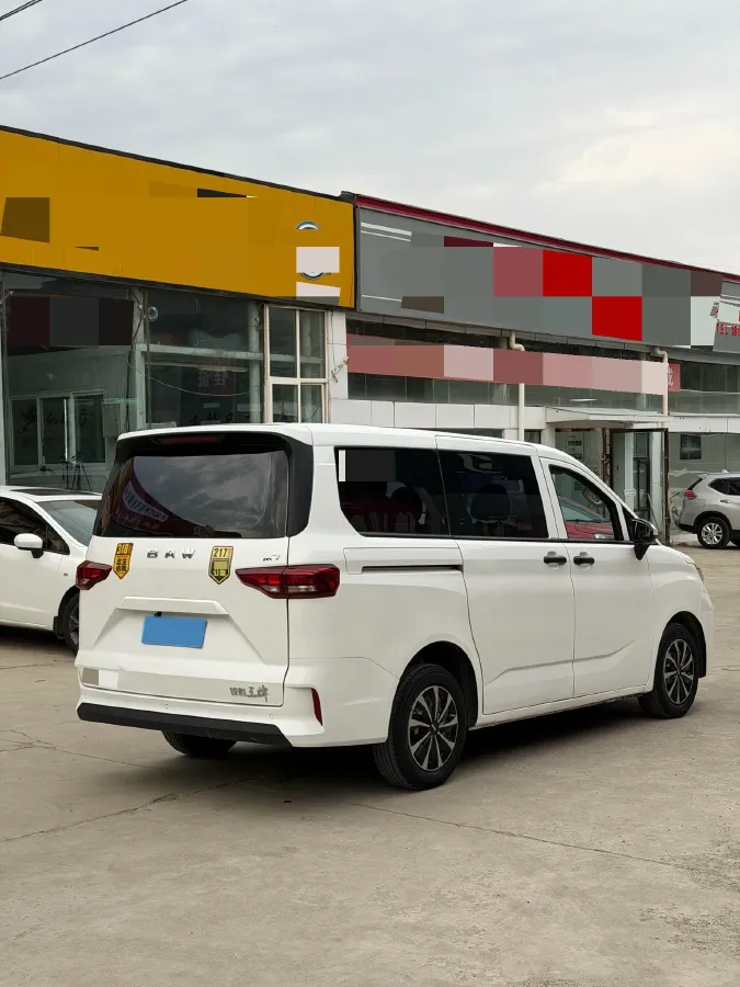 2023 BAW RuiSheng Trump M7 1.6L 124HP L4 5MT,autocango,china used car exporter,china ev exporter,chinese used car exporter,chinese used ev exporter