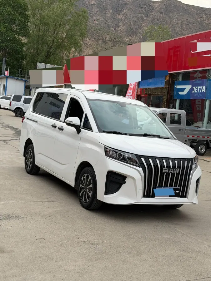 2023 BAW RuiSheng Trump M7 1.6L 124HP L4 5MT,autocango,china used car exporter,china ev exporter,chinese used car exporter,chinese used ev exporter