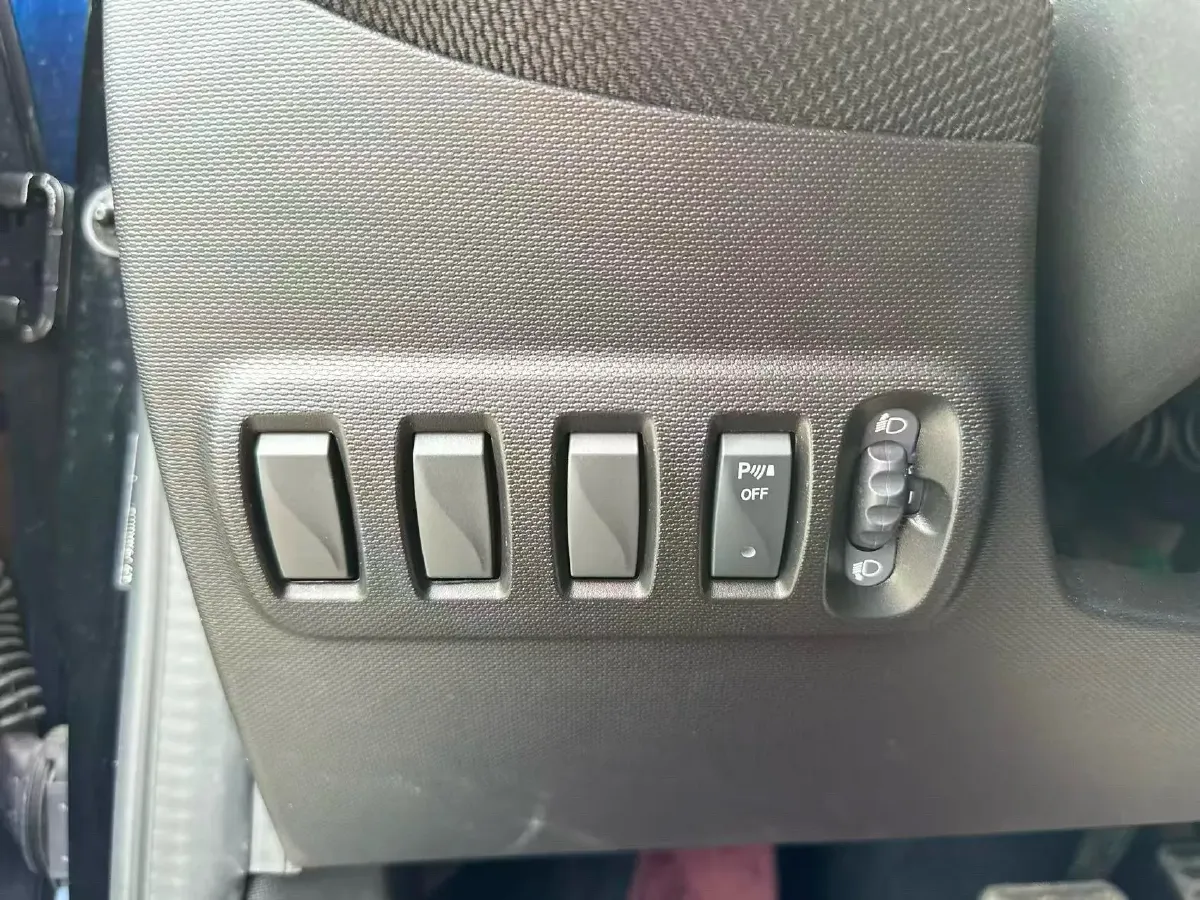 2019 Buick GL6 1.3T 163HP L3 6AT,autocango,china used car exporter,china ev exporter,chinese used car exporter,chinese used ev exporter